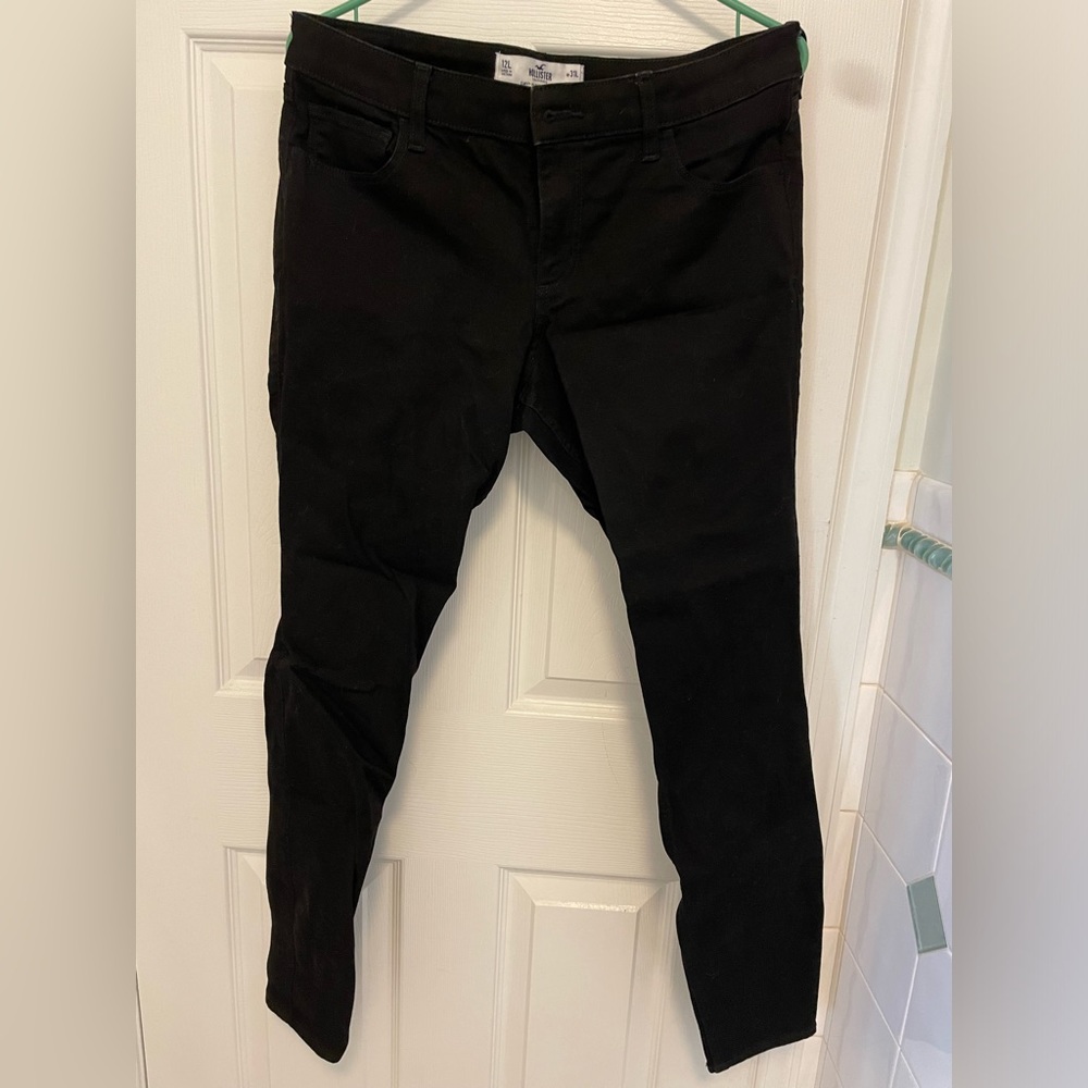 Hollister 31 long curvy low rise super skinny black jeans